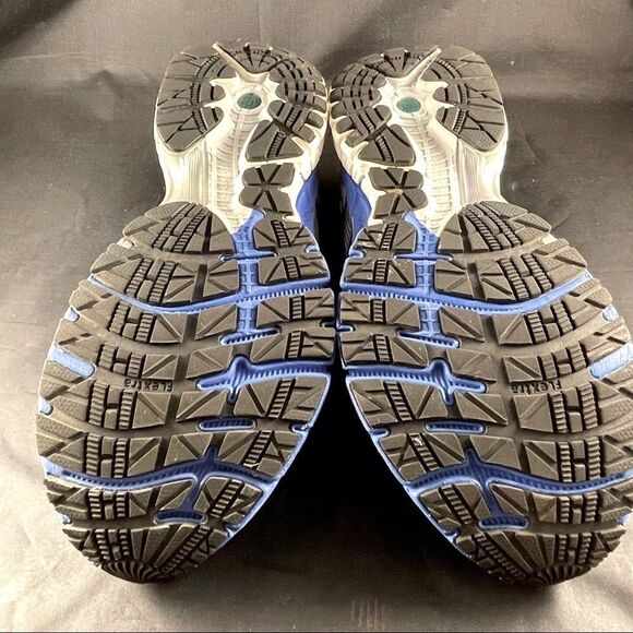 Mint condition Brooks Adrenaline GTS 14 mens 10 US 44  EUR Silver Blue Black - Picture 2 of 8